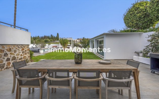 Reventa - Villa - Marbella - Guadalmina Alta