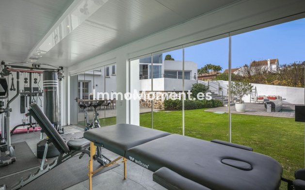 Reventa - Villa - Marbella - Guadalmina Alta