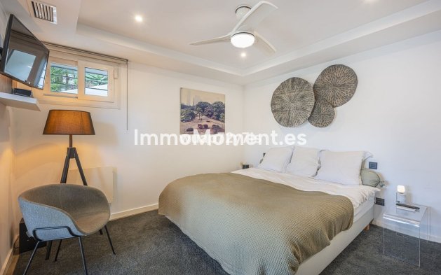 Reventa - Villa - Marbella - Guadalmina Alta