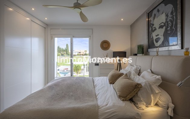 Reventa - Villa - Marbella - Guadalmina Alta