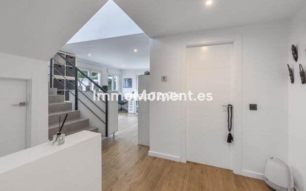 Reventa - Villa - Marbella - Guadalmina Alta