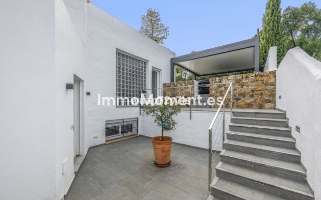 Reventa - Villa - Marbella - Guadalmina Alta