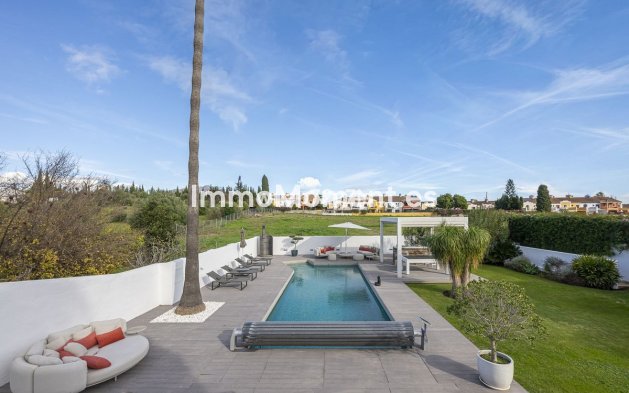 Reventa - Villa - Marbella - Guadalmina Alta