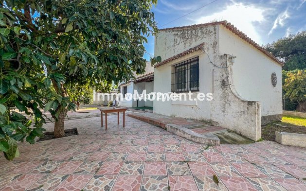 Resale - Villa - Estepona - New Golden Mile