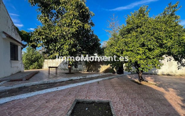 Resale - Villa - Estepona - New Golden Mile