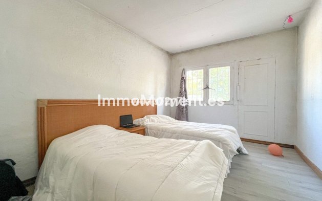 Resale - Villa - Estepona - New Golden Mile