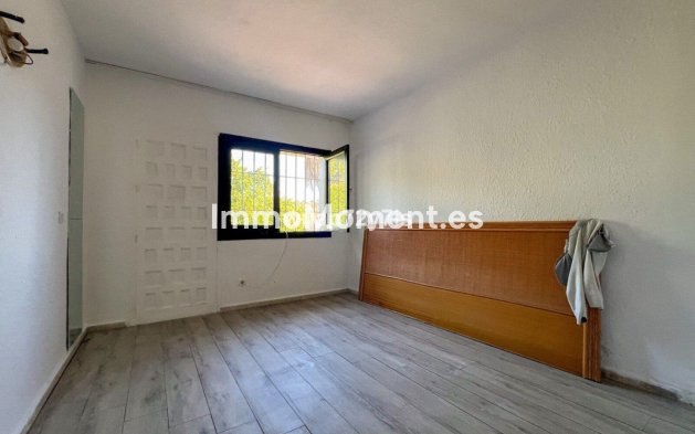 Resale - Villa - Estepona - New Golden Mile