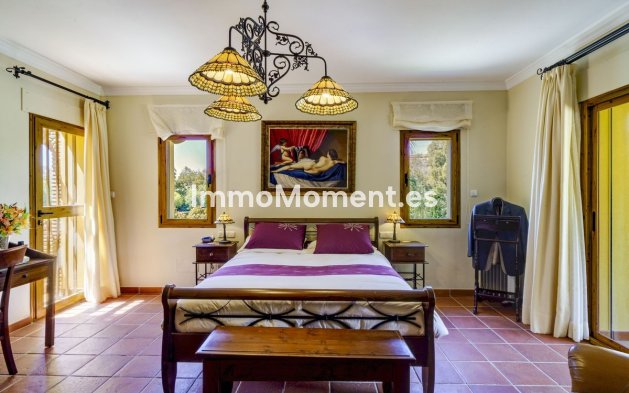 Wiederverkauf - Villa - Benahavís - La Quinta