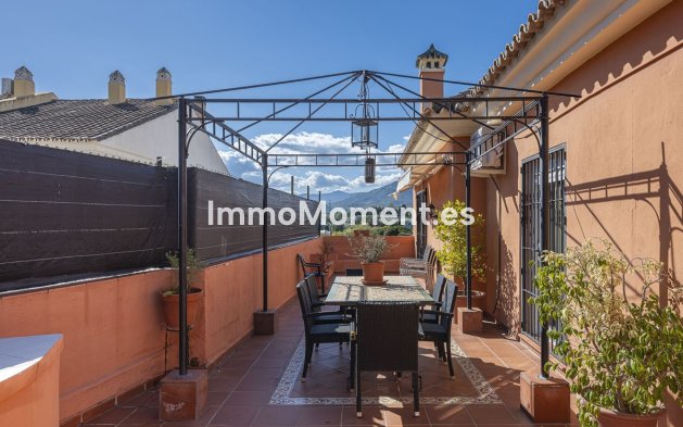 Resale - Villa - Benahavís - La Quinta