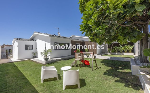 Wiederverkauf - Villa - Estepona  - New Golden Mile