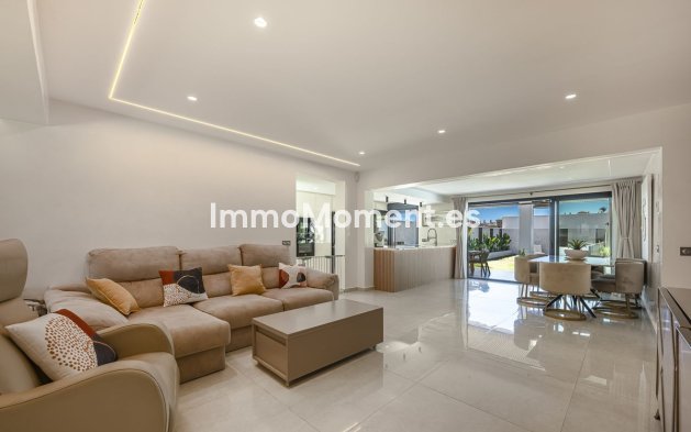 Wiederverkauf - Villa - Estepona  - New Golden Mile