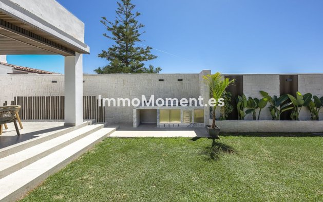 Wiederverkauf - Villa - Estepona  - New Golden Mile