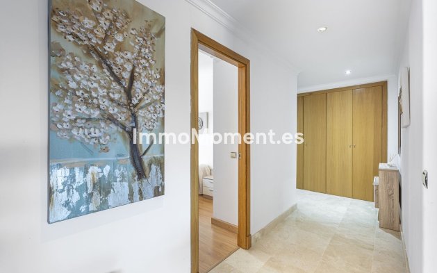 Wiederverkauf - Wohnung - Estepona  - Estepona Centro