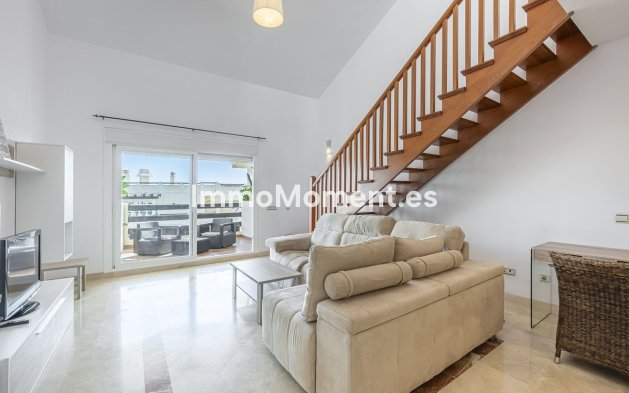 Wiederverkauf - Wohnung - Estepona  - Estepona Centro