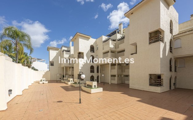 Wiederverkauf - Wohnung - Estepona  - Estepona Centro