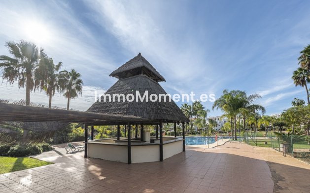 Wiederverkauf - Wohnung - Estepona  - Estepona Centro