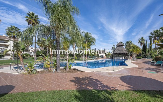 Wiederverkauf - Wohnung - Estepona  - Estepona Centro