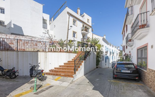 Bestaande woning - Appartement - Binnenland  - Ojén