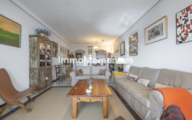 Wiederverkauf - Wohnung - Marbella - Puerto Banús