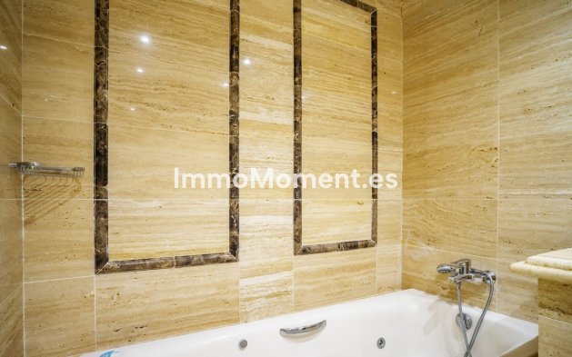 Wiederverkauf - Wohnung - Marbella - Marbella Centro