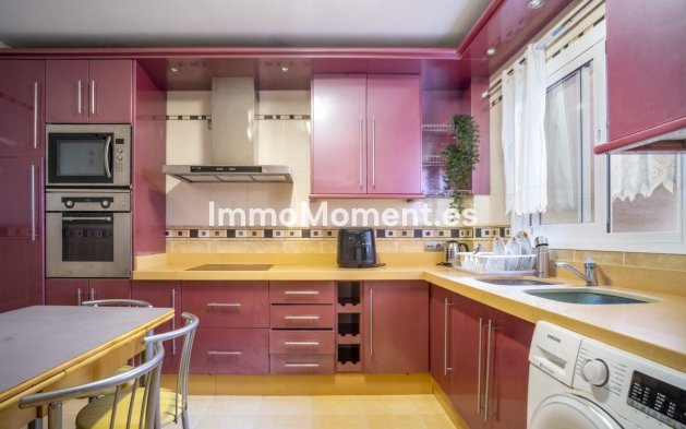 Wiederverkauf - Villa - Fuengirola - Fuengirola Centro