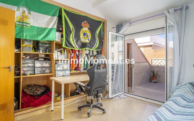 Wiederverkauf - Villa - Fuengirola - Fuengirola Centro