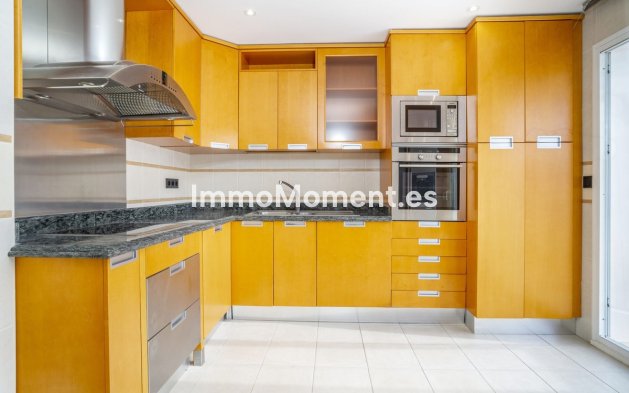 Wiederverkauf - Wohnung - Marbella - Marbella Centro