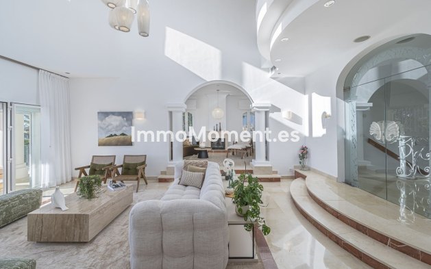 Revente - Villa - Marbella - Nueva Andalucía