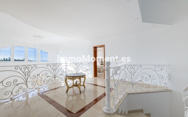 Revente - Villa - Marbella - Nueva Andalucía