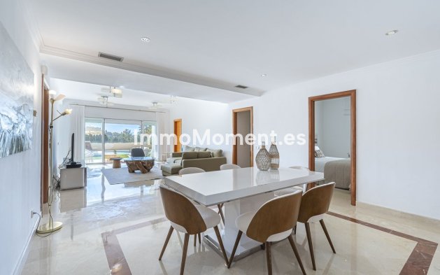 Revente - Villa - Marbella - Nueva Andalucía