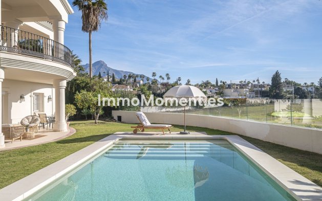 Revente - Villa - Marbella - Nueva Andalucía