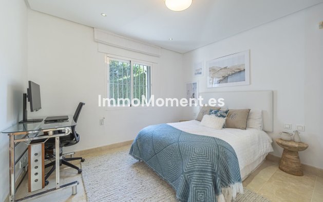 Revente - Villa - Marbella - Nueva Andalucía