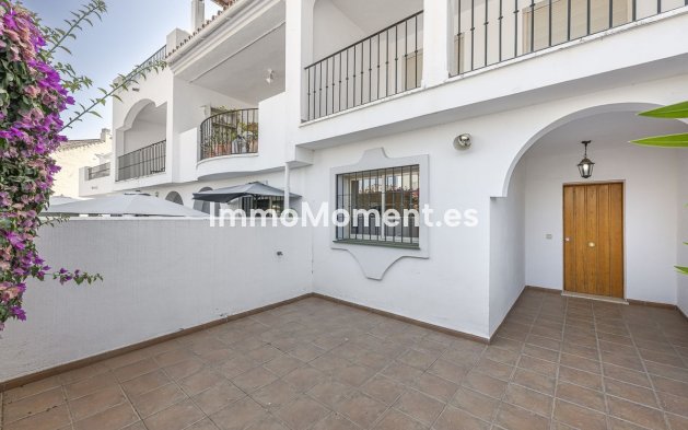 Resale - Townhouse - Marbella - Nueva Andalucía