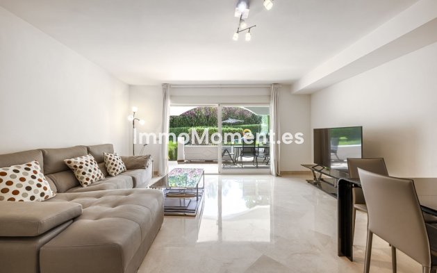 Resale - Townhouse - Marbella - Nueva Andalucía