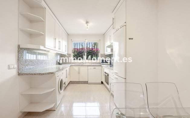 Resale - Townhouse - Marbella - Nueva Andalucía
