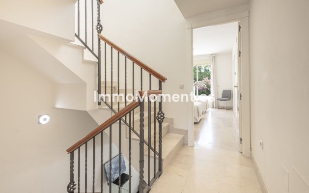 Resale - Townhouse - Marbella - Nueva Andalucía