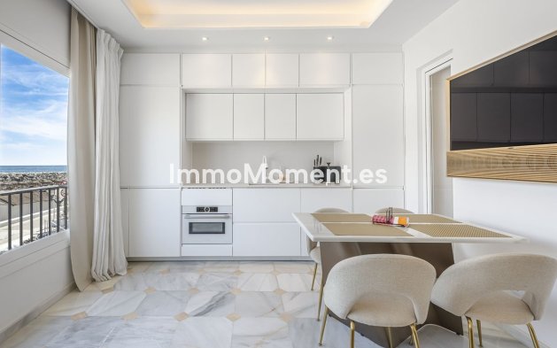 Wiederverkauf - Wohnung - Marbella - Puerto Banús