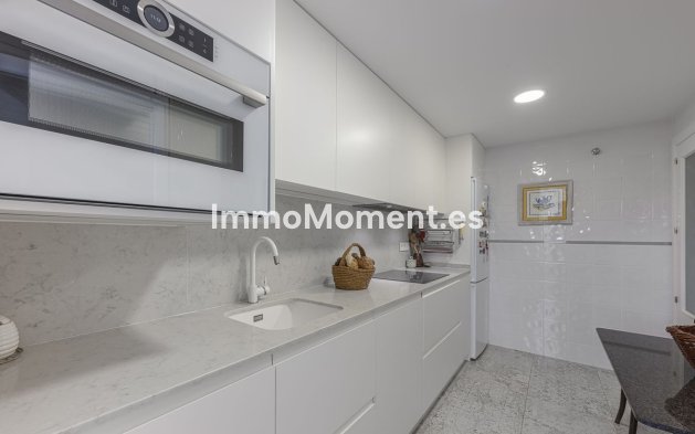 Wiederverkauf - Wohnung - Marbella - Nueva Andalucía