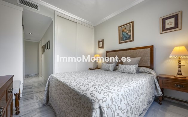Wiederverkauf - Wohnung - Marbella - Nueva Andalucía