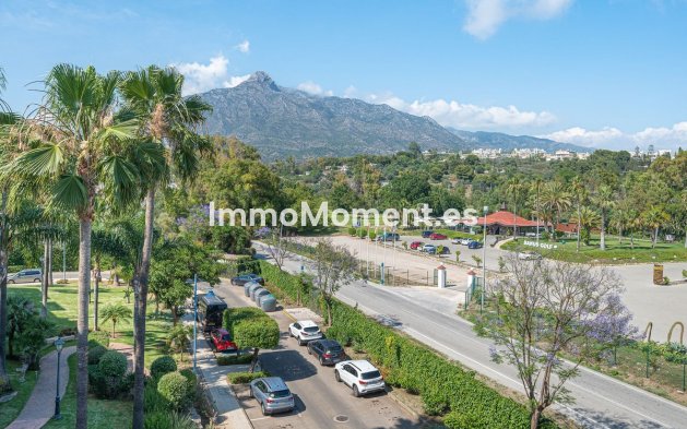 Wiederverkauf - Wohnung - Marbella - Nueva Andalucía