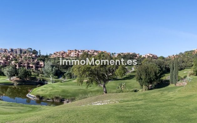 Wiederverkauf - Wohnung - Marbella - La Mairena