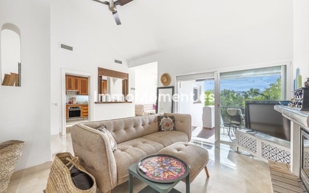 Revente - Maison mitoyenne - Intérieur                       - Istán