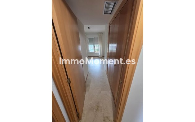 Wiederverkauf - Wohnung - Marbella - Guadalmina Alta