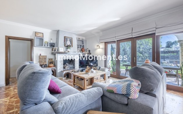 Reventa - Villa - Marbella - Guadalmina Alta