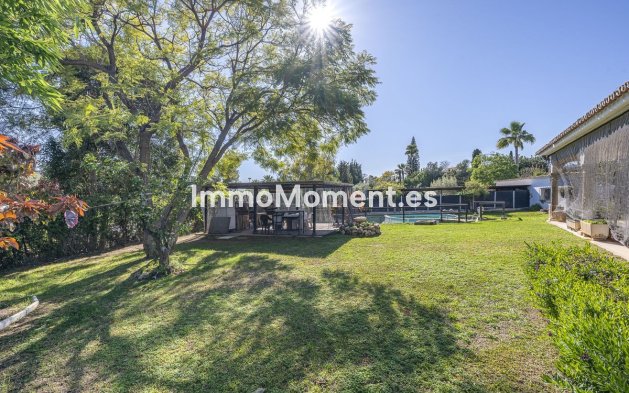 Reventa - Villa - Marbella - Guadalmina Alta