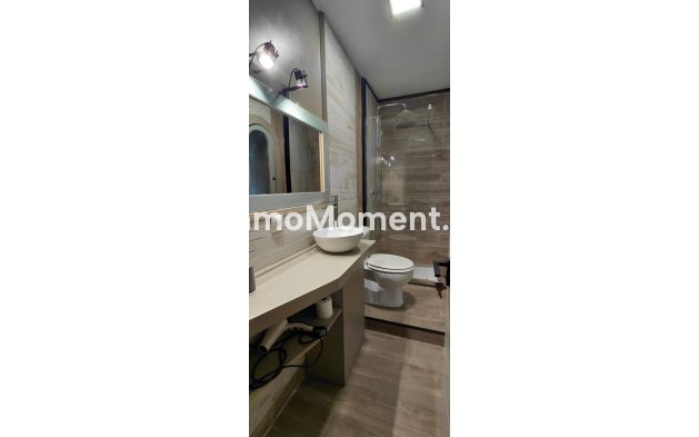 Wiederverkauf - Villa - Marbella - Marbella Centro