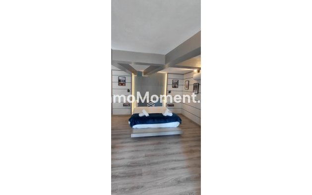 Wiederverkauf - Villa - Marbella - Marbella Centro