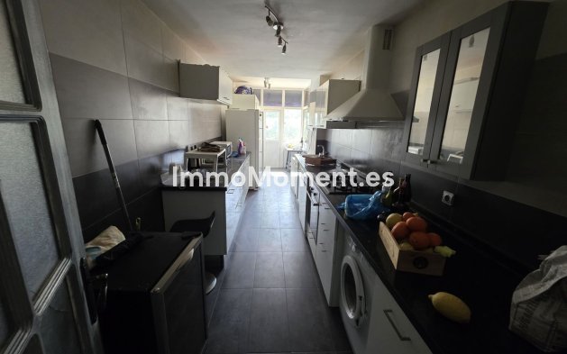 Wiederverkauf - Wohnung - Marbella - Nueva Andalucía