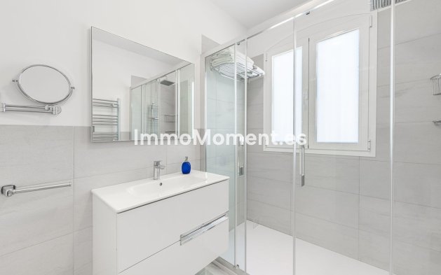 Revente - Maison mitoyenne - Marbella - Marbella Centro