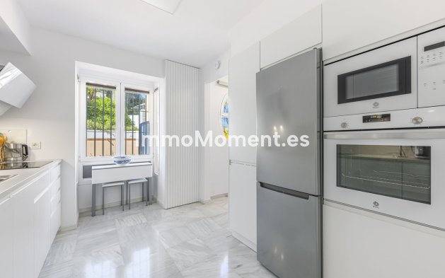 Revente - Maison mitoyenne - Marbella - Marbella Centro
